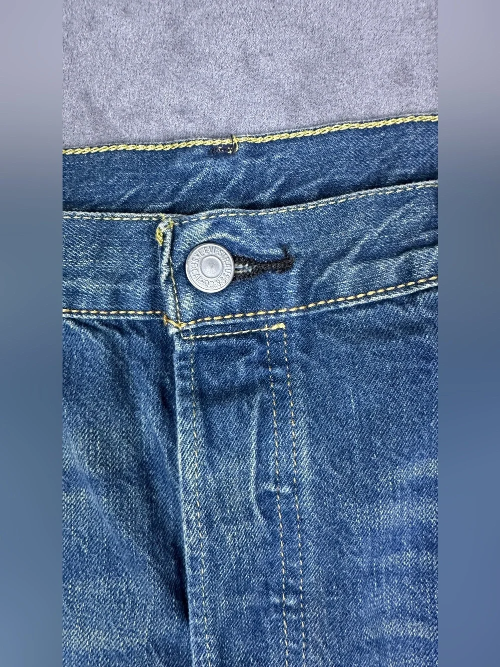 Levi's 501 Original Fit Jeans Men's 36x30 Medium Wash Blue Button Fly Straight
